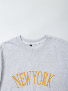T-shirt graphique New York Soho 1968 pour hommes et femmes, blanc vif, coupe oversize, texte jaune et noir, streetwear, haut d'été HD - Product Image 4