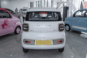 <span class=keywords><strong>Mini</strong></span> voiture Bestune Xiaoma d'occasion expédiée de Chine vers les pays du Golfe - Product Image 2