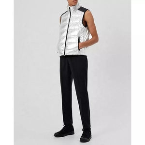 Chaleco Acolchado para Hombre en Blanco y Negro, Cuello Alto, Cierre de Cremallera, Resistente al Viento, Ropa de Invierno Informal, Chaleco Acolchado con Bolsillos - Product Image 2