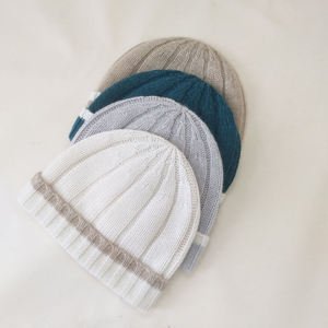Gorros de invierno holgados personalizados al por mayor con logo, gorros cálidos de invierno con estampado liso, gorros tipo beanie para exteriores, gorros para quimioterapia para mujeres y hombres - Product Image 5