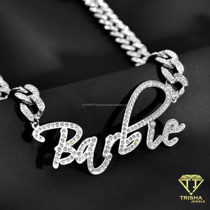 Collar personalizado con la palabra 'Moissanite Diamond', colgante con letra en letrañecito completamente brillante y cadena cubana con incrustaciones de diamantes, colgante de lujo. - Product Image 3