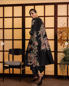 SADIA AUN HUTE COUTURE Black Floral Embroidered Silk <b>Kurta</b> <b>Women</b> Floor-Length Regular Fit Traditional Wedding Wear India - Product Image 2
