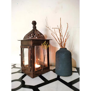 Lanternes suspendues en métal faites à la main au design classique, supports de bougies, décoration élégante pour la maison de luxe et Noël - Product Image 3