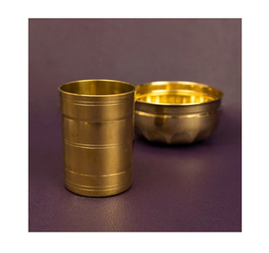Taza Medidora de Latón Hecha a Mano de Alta Calidad para Cocina, Taza para Medir Arroz y Granos con Diseño Pulido Martillado - Product Image 2