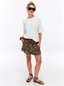 Camiseta Corta Oversize para Mujer, 100% Algodón, Manga Corta, Estilo Casual, Top Corto, Logotipo Personalizado, Ropa Urbana, Venta al Por Mayor, OEM - Product Image 2