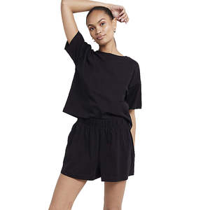 Conjunto de Camiseta y Pantalones Cortos de Algodón Oversize al por Mayor, Ropa Casual Unisex, Conjunto Coordinado con Logotipo Personalizado, Atuendo de Verano para Unisex - Product Image 6