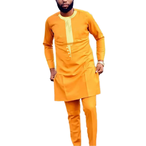 Ensemble Kurta Pajama Africain pour Homme en Coton Khadi Lourd avec Broderie Miroir – Tenue Traditionnelle - Product Image 1