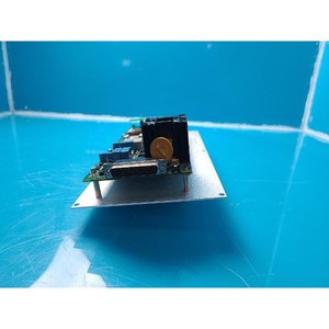 Plaque de montage de filtre de sonde Lam Research 714-012676-005, utilisée telle qu'elle est, pièces d'équipement semi-conducteur d'époque - Product Image 3