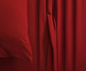 Juego de Sábanas de 4 Piezas para Cama Queen Size, 400 Hilos, Color Borgoña, Fabricante Indio – Ropa de Cama Moderna, Cómoda, Transpirable y Elegante - Product Image 3