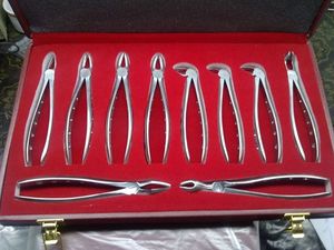 Pinzas de Extracción Dental Profesionales, Agarre Ergonómico, Acero, Agarre Profundo Manual, Certificación CE, Reutilizables, Clase I - Product Image 3