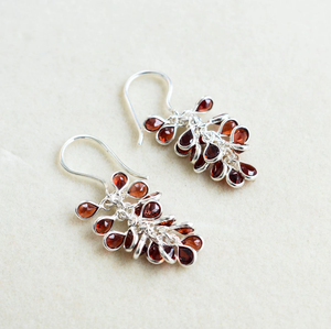 Pendientes Colgantes de Lágrima Color Rojo Escarlata, con Plata de Ley, Estilo Lujoso, Más Vendidos - Product Image 3