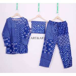 Conjuntos de Pijamas de Verano para Mujer al por Mayor, de Lujo, Alta Calidad, Elegantes, Suaves, Transpirables, Ecológicos, 100% Algodón, con Estampado Floral - Product Image 6