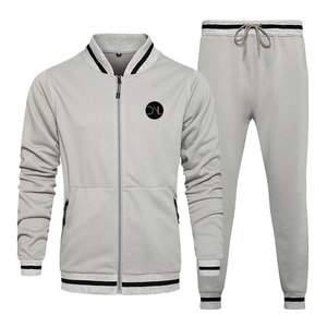 Survêtements pour hommes fabriqués par des fabricants professionnels, vente chaude, respirants, nouvelle arrivée, en coton - Product Image 1