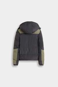 เสื้อแจ็คเก็ตพัฟเฟอร์น้ำหนักเบาสำหรับผู้หญิง ฤดูใบไม้ร่วง 2026 - Product Image 3
