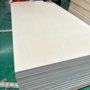 Contrachapado de Álamo Resistente al Fuego e Impermeable, Madera Contrachapada de Grado E0 AA Melamina 9-12-15-18mm para Construcción Interior y Techos - Product Image 1