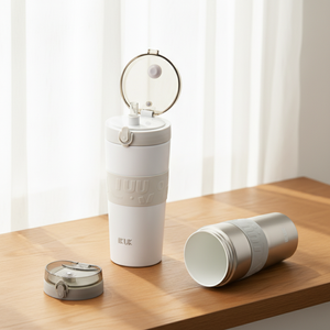 Botella de Vacío Moderna de Gran Capacidad de 26 Onzas/800 ml, Revestimiento de Porcelana SUS304, Tapa 2 en 1 con Pajita para Té de Burbujas y Café - Product Image 1