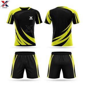 Camisetas de Fútbol Ligeras y Transpirables, Manga Corta, Cuello en V, Correa Ajustable, Nombre del Jugador, Nombre del Equipo Personalizado, 100% Poliéster, Secado Rápido - Product Image 1