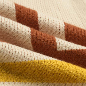 Cárdigan de punto transpirable con cuello en V para hombre, suéter gráfico con botones, estilo retro estético, tejido jacquard para otoño - Product Image 6