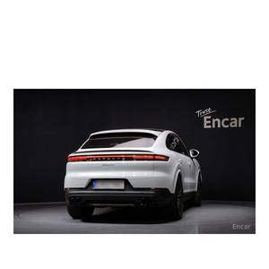 Porsche Cayenne 3.0 Coupé 2024, 18,899 km, Volante a la Izquierda, Caja de Cambios Automática, Asientos de Cuero, Cámara Trasera - Product Image 4