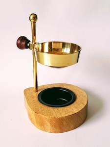 Quemador de Incienso Árabe SignatureWood, Soporte de Incienso de Madera Natural Hecho a Mano con un Elegante Diseño Hereditario para Aromatizar el Hogar - Product Image 2