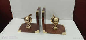 Sujetalibros de Metal de Lujo con Galvanoplastia, Decoración de Sujetalibros, Sujetalibros de Mariposa de Metal para Estantes, Decorativos - Product Image 2