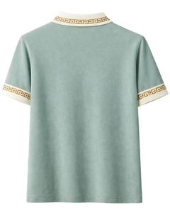 เสื้อโปโลผู้ชายสีเขียวเซจแบบสั่งทำพิเศษ ผ้าคอตตอนผสม สวมใส่สบาย แขนสั้น เหมาะสำหรับฤดูร้อน ดีไซน์คอเสื้อและปลายแขนเสื้อแบบกรีกคีย์ - Product Image 5