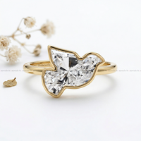 Bague de déclaration originale de qualité supérieure en forme de pigeon avec diamant de laboratoire fantaisie et moissanite, monture en or
