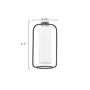 Jarrón de Vidrio Minimalista Ecológico con Marco de Metal Cromado, Diseño Cuadrado de 8.5 Pulgadas de Alto para Decoración de Escritorio con Flores/Plantas Verdes - Product Image 1