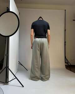 Pantalon de survêtement baggy personnalisé pour homme, coupe évasée, en molleton brossé 520g, jambe large, haute qualité - Product Image 2