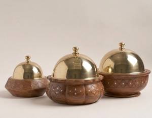 Juego de Cazuelas de Madera Blancas Royals con Tapa de Acero Inoxidable, Diseño Oriental, Redondas, Duraderas, Hechas a Mano, 20 cm, para Calentar y Servir Alimentos - Product Image 2