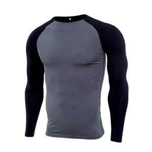 Camisetas de compresión OEM para hombre, personalizadas, de poliéster, de secado rápido, transpirables, para entrenamiento físico y uso deportivo. - Product Image 4