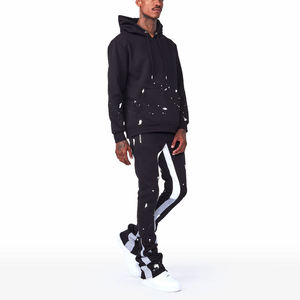 Conjunto Deportivo Personalizado para Hombre, Sudadera con Capucha Negra y Pantalones Deportivos con Diseño de Salpicaduras Blancas, Ropa Deportiva de Dos Piezas con Rayas en Contraste, Estilo Urbano, OEM - Product Image 6