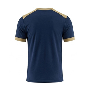 Camiseta Deportiva de Algodón Transpirable de Alta Calidad con Cuello en V, Logotipo Personalizado, Ribete en Contraste en Hombros y Mangas, Dos Tonos, Estilo Béisbol - Product Image 6