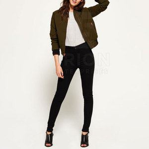 Chaqueta Bomber de Invierno para Mujer a Precio de Mayoreo, Chaqueta Bomber de Alta Calidad para Mujer en Venta en Línea, Hecha en Pakistán - Product Image 5
