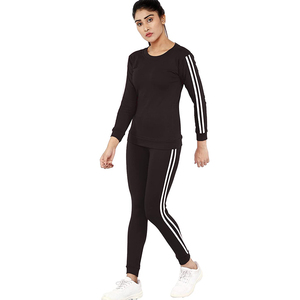 Ensemble de survêtement rayé noir pour femme, sweat-shirt sportif à manches longues et col rond, léger, en spandex et polyester, vêtements de sport pour le printemps - Product Image 4