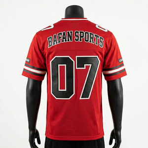 Maillot de football personnalisé pour homme, 180 GSM, micro-mesh respirant en polyester, rouge, noir, blanc, panneaux contrastés sur les manches, maillot de football pour homme - Product Image 3