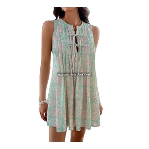 Ropa de Algodón con Estampado Tribal Bohemio Gitano Hippie - Vestido de Algodón al por Mayor - Top Túnica Halter Ropa de India y Pakistán - Product Image 1