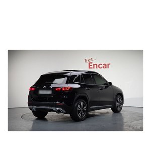 เมอร์เซเดส-เบนซ์ GLA220 GLA-Class ปี 2021 ระยะทาง 60,054 กม. เบาะหนัง พวงมาลัยซ้าย มาตรฐานไอเสียยูโร 5 พร้อมกล้องมองหลัง - Product Image 2