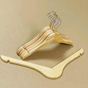 High-Quality Pine Wood Baby <b>Hangers</b> Custom Logo Baby Wood <b>Hangers</b> Eco-Friendly Wholesale Low MOQ Made in Vietnam - Product Image 3
