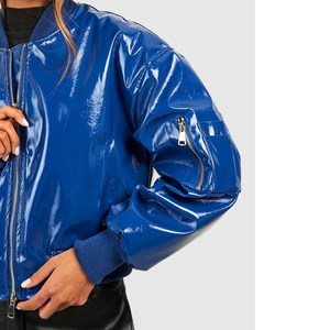 Veste bomber en satin bleu clair brodée sur mesure OEM, coupe-vent décontracté, style streetwear, veste de baseball varsity pour femme - Product Image 6