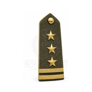 Insignes de grade personnalisés avec motifs artistiques modernes, matériaux de qualité et fixation facile pour uniformes, vêtements et accessoires - Product Image 6