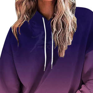 Sweat à capuche Performance en tissu extensible avec capuche réglable pour femmes actives - Product Image 4