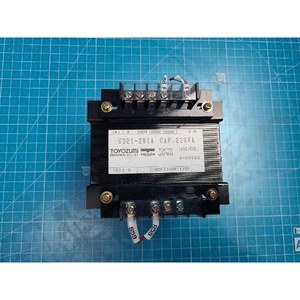 Transformador de Potencia Reductor Toyozumi SD21-200A Usado Como Está, Piezas de Equipos Semiconductores de Época - Product Image 3
