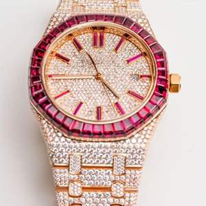 Reloj de Alta Calidad Personalizado con Diamantes Cultivados en Laboratorio, Reloj de Acero Inoxidable de la Mejor Calidad para Hombre - Product Image 2