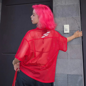 Camiseta Oversize de Malla con Gráfico del Número 95, Transpirable, Estilo Urbano, Rosa, Negro, Verde Oliva, Unisex - Product Image 4