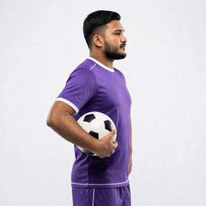 Vêtements de football pour équipe, 100 % polyester, sublimation, ensemble de maillots de foot et uniforme de foot personnalisé pour homme adulte et jeune homme. - Product Image 3