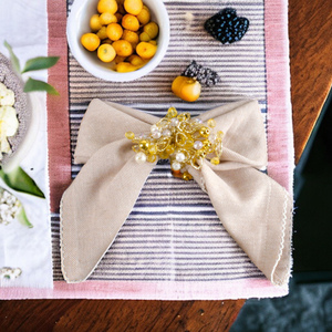 Anneaux de serviette élégants à perles scintillantes - Décoration de table de Noël de luxe faite à la main pour les fêtes (vente en gros) - Product Image 3