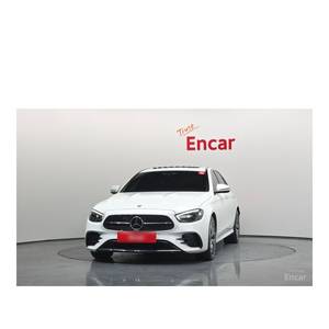 Mercedes-Benz Clase E E220d 4MATIC AMG Line 2023, 65,449 km, Diésel, Automático, Asientos de Cuero, Cámara Trasera, Volante a la Izquierda - Product Image 3