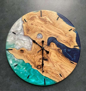 Horloge murale personnalisée en résine époxy et bois pour les intérieurs personnels et commerciaux, décoration de style, art mural pour hôtel, salon - Product Image 2