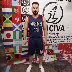 Conjunto de Camisetas y Pantalones Cortos de Baloncesto Personalizados – Ropa Deportiva de Alto Rendimiento, Ropa de Entrenamiento y Fabricación de Uniformes para Equipos - Product Image 6